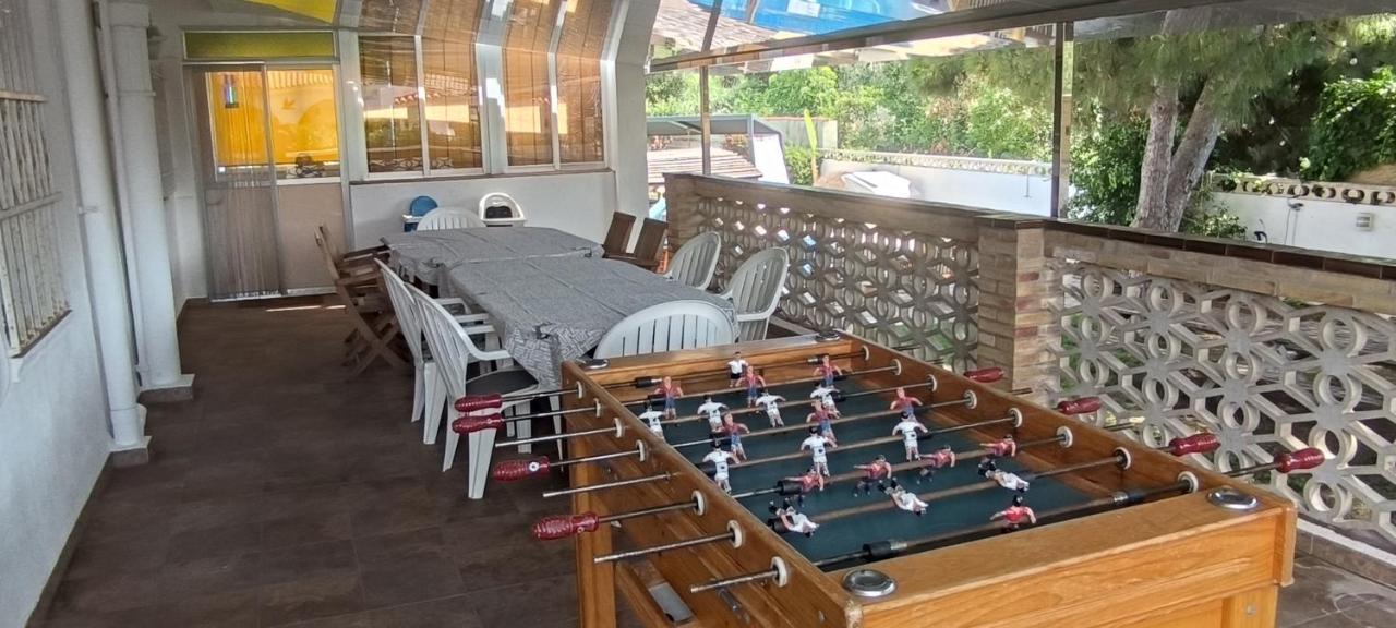 Cala Llanetes Villa บินารอส ภายนอก รูปภาพ